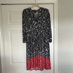 Robert Louis Black and Red Geometric Long Sleeve Dress